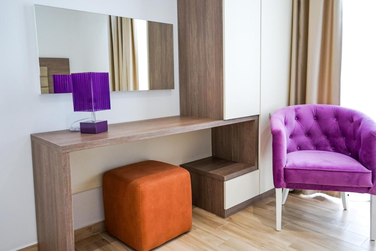 Val Lux Appartement Sutomore