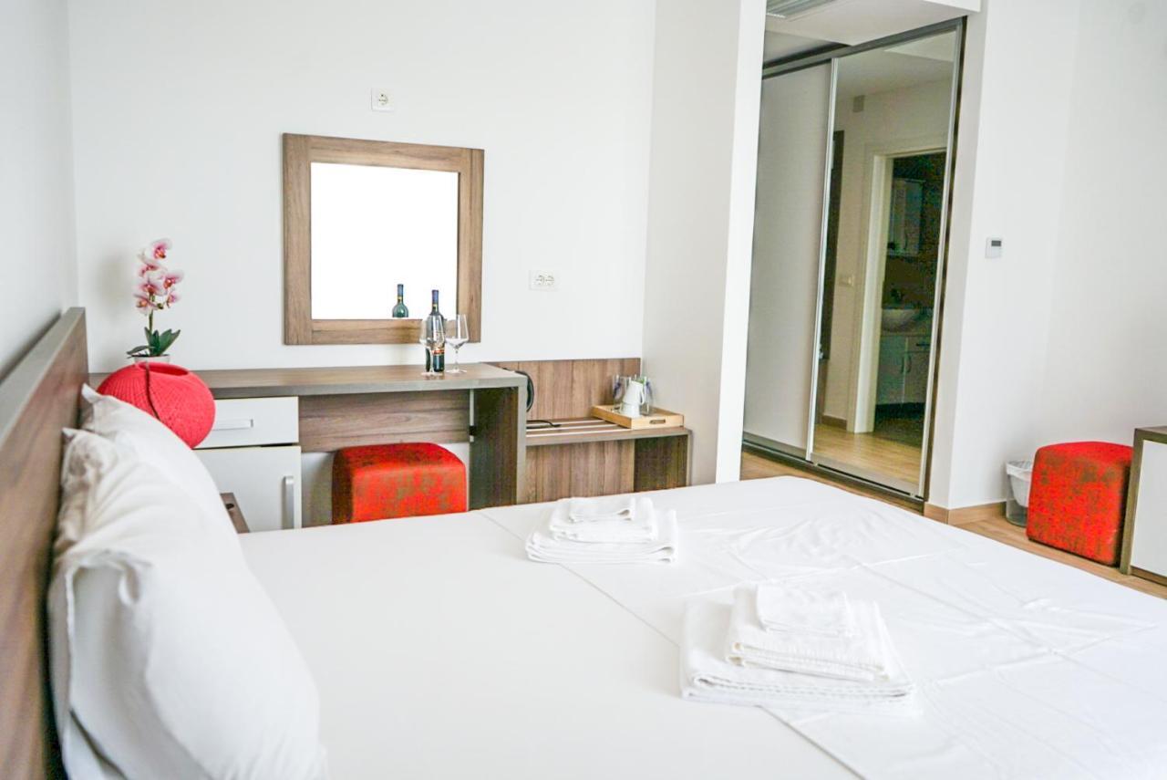 Val Lux Appartement Sutomore