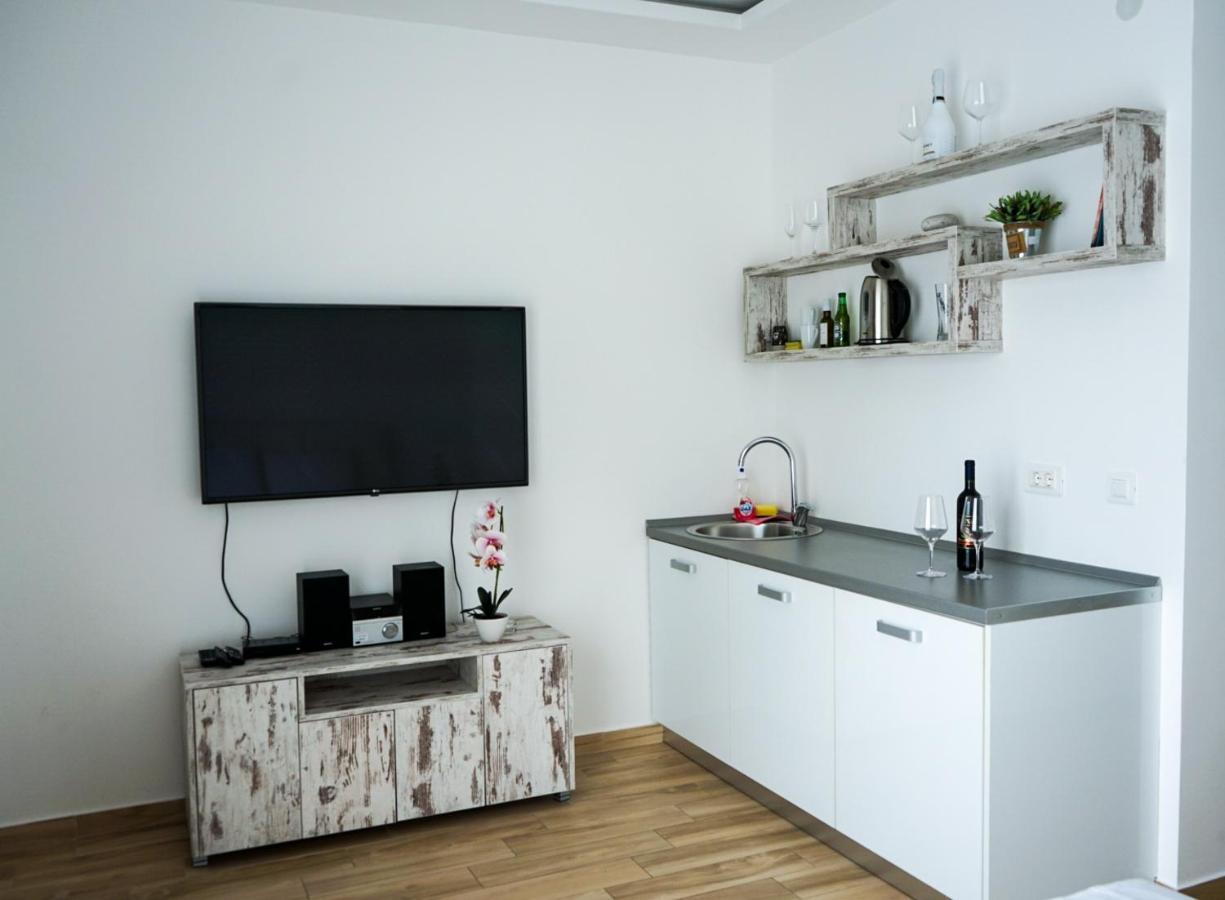 Val Lux Appartement Sutomore
